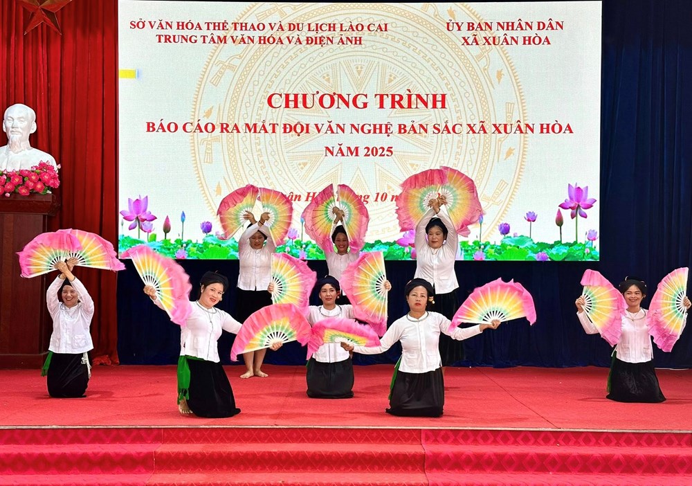 Gắn phong trào văn hóa, văn nghệ các dân tộc với phát triển du lịch cộng đồng - ảnh 2
