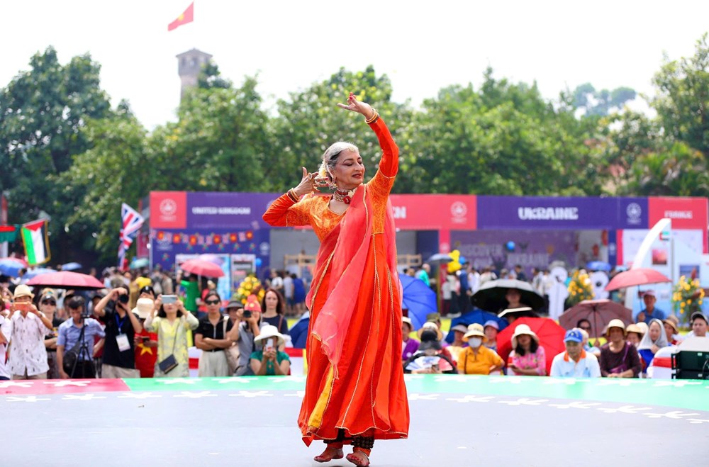 Lễ hội Văn hóa thế giới tại Hà Nội: Nhịp cầu hội nhập, thăng hoa và gắn kết - ảnh 17