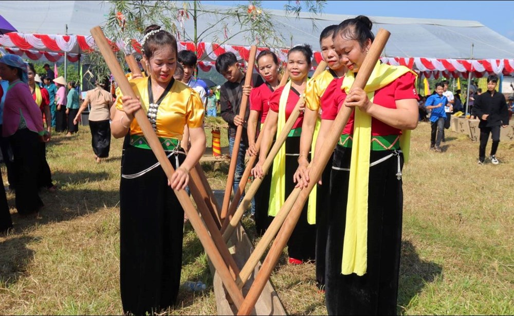 Về Phong Thổ vui hội “Kin lẩu khẩu mẩu” với người Thái trắng - ảnh 7