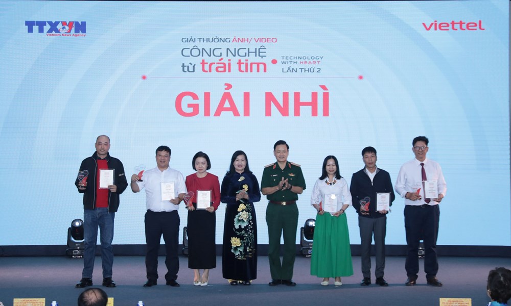 32 tác phẩm đoạt Giải thưởng ảnh/video “Công nghệ từ trái tim - Technology with heart” - ảnh 4