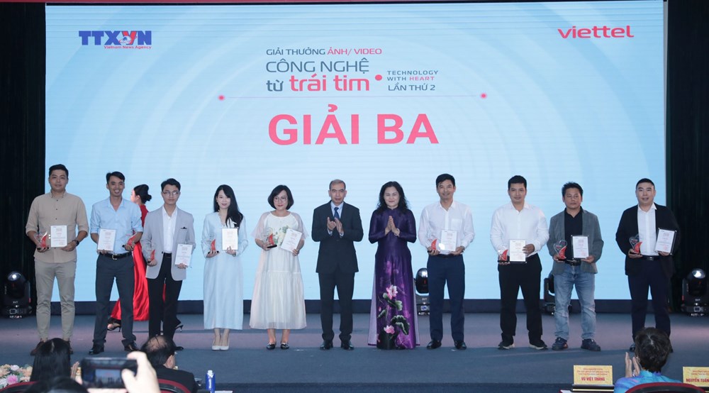 32 tác phẩm đoạt Giải thưởng ảnh/video “Công nghệ từ trái tim - Technology with heart” - ảnh 5