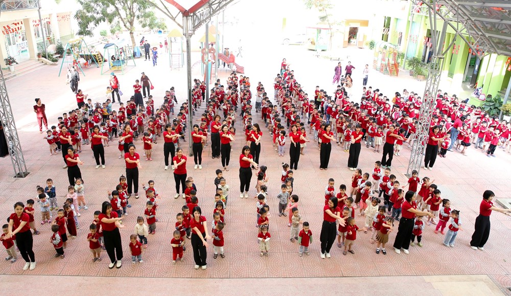 Chi bộ đặc biệt cùng chung một đam mê hiến máu cứu sống người bệnh - ảnh 10