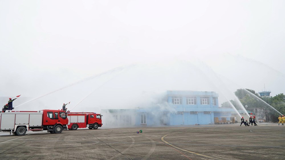  Điện Biên bảo đảm an ninh hàng không và an ninh mạng trong mọi tình huống - ảnh 2