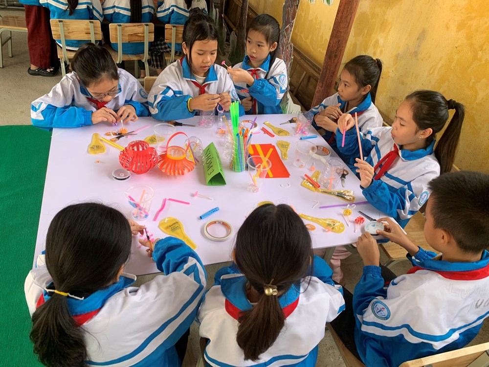 Khơi dậy tình yêu thiên nhiên, văn hóa truyền thống đến các em học sinh - ảnh 7