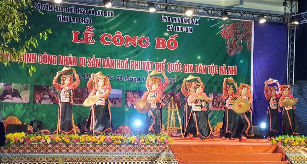 “Nghệ thuật Xoè” và Diễn xướng “Xa Nhà Ca” của người Hà Nhì là Di sản văn hóa phi vật thể quốc gia - ảnh 3