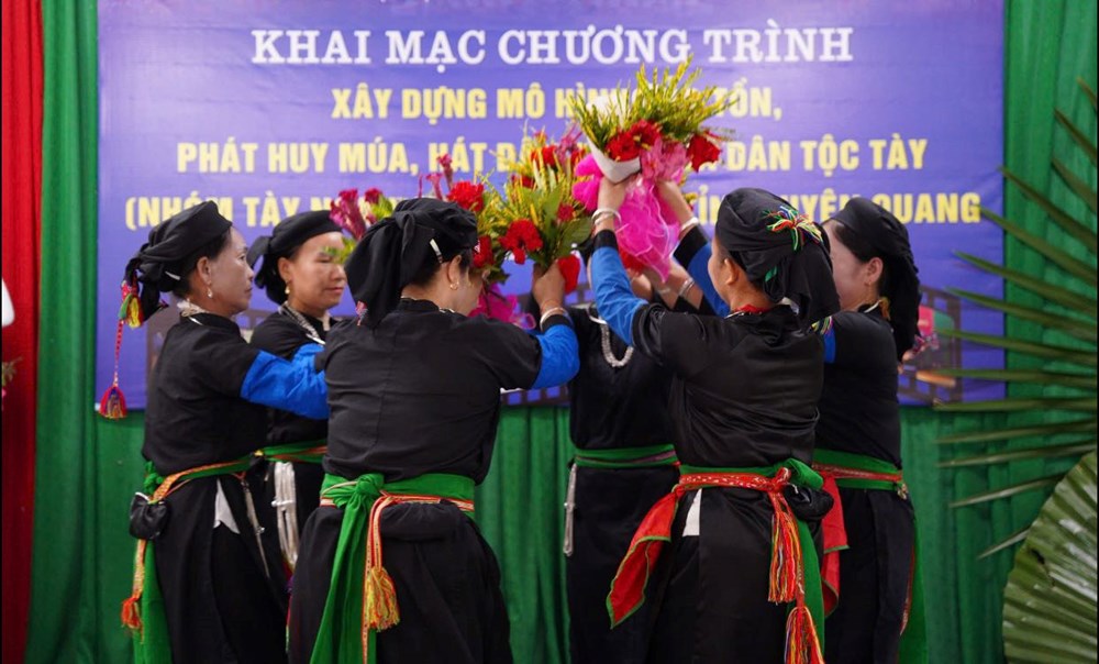 Người Tày Ngạn ở Bằng Hành tích cực bảo tồn văn hóa truyền thống - ảnh 2