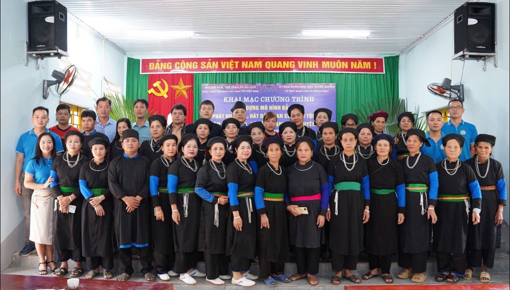 Người Tày Ngạn ở Bằng Hành tích cực bảo tồn văn hóa truyền thống - ảnh 1