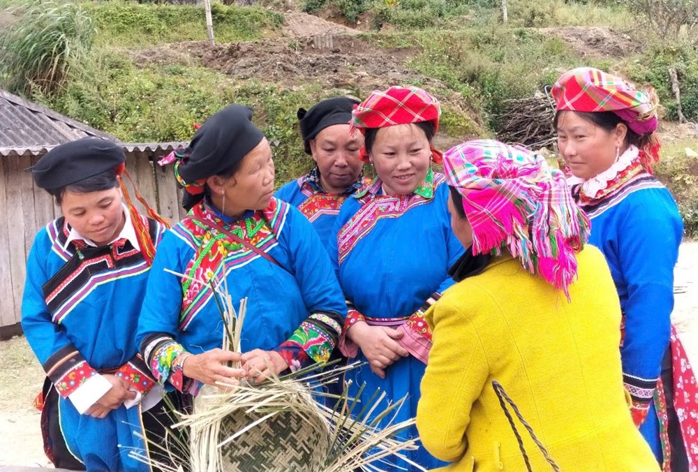 Gìn giữ bản sắc văn hóa dân tộc Cờ Lao ở xã vùng cao Tân Tiến - ảnh 5