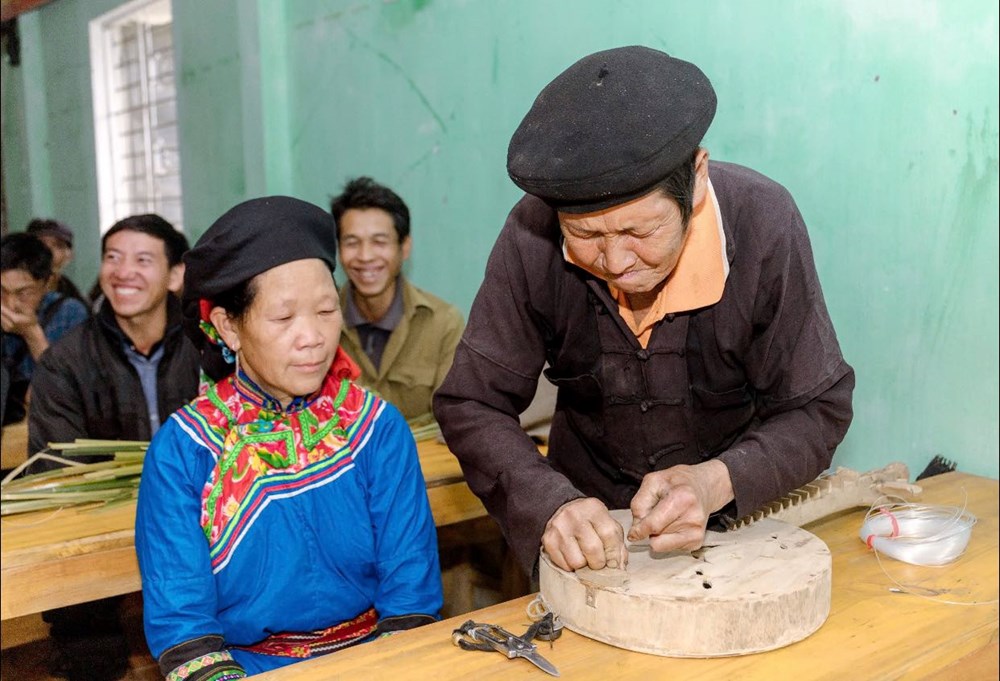 Gìn giữ bản sắc văn hóa dân tộc Cờ Lao ở xã vùng cao Tân Tiến - ảnh 3