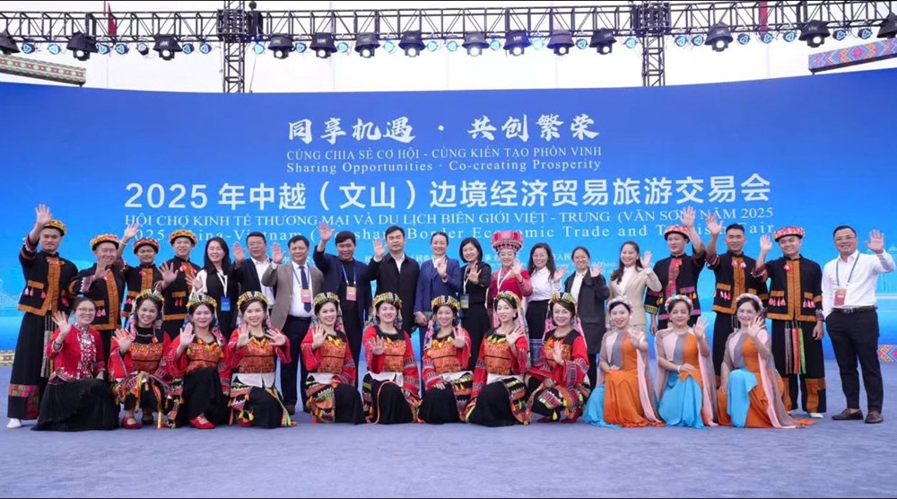 Tăng cường hợp tác phát triển du lịch giữa Tuyên Quang và Văn Sơn, Trung Quốc - ảnh 1