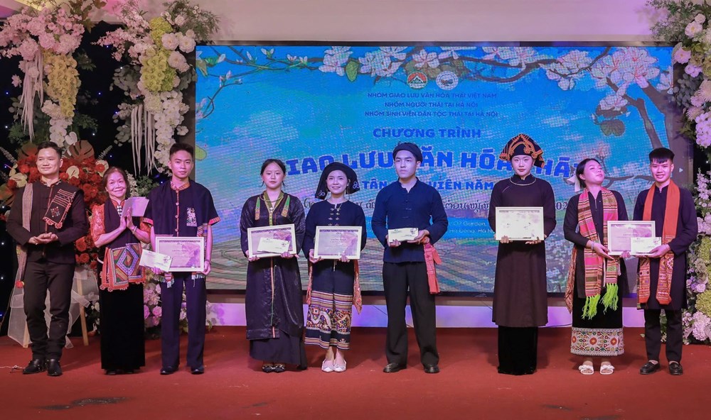 Thế hệ trẻ gắn kết, lan toả nét đẹp văn hoá dân tộc Thái tại Hà Nội - ảnh 5