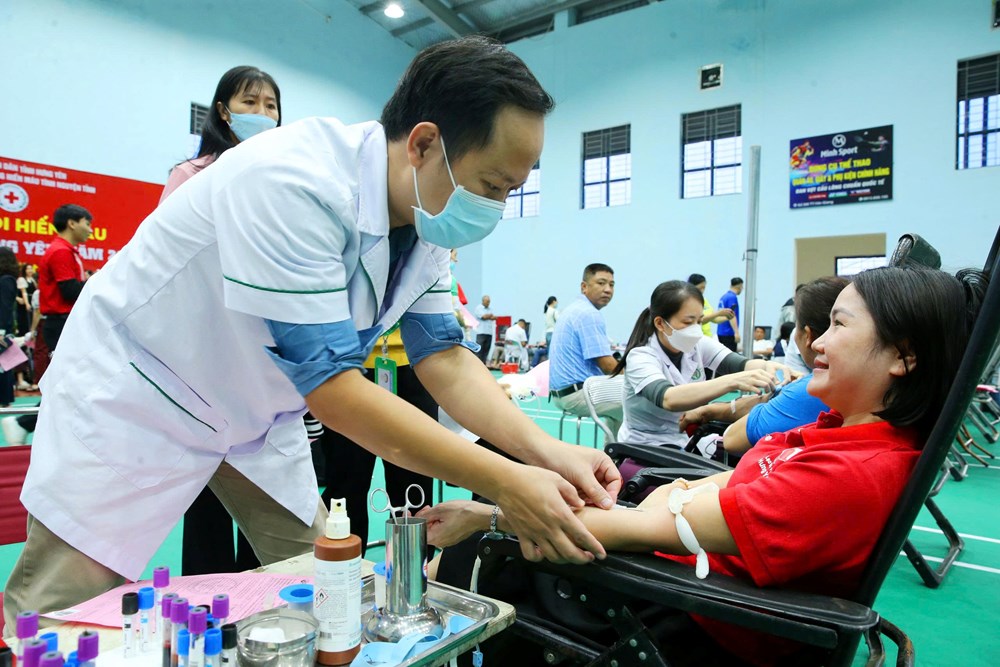 Chi bộ đặc biệt chung một đam mê hiến máu cứu người - ảnh 12
