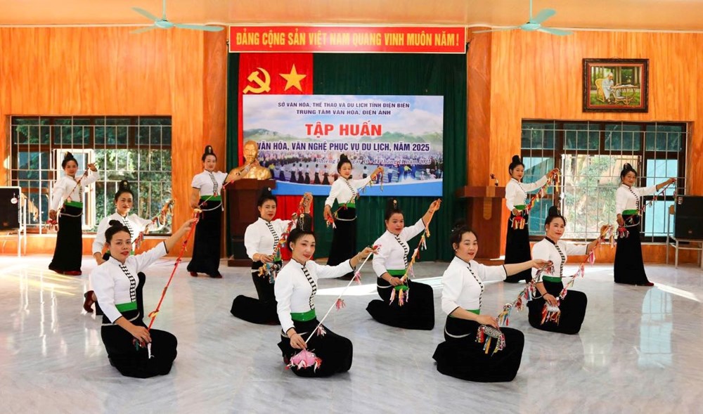 Phiêng Lơi phát huy lợi thế văn hoá truyền thống để phát triển du lịch - ảnh 3