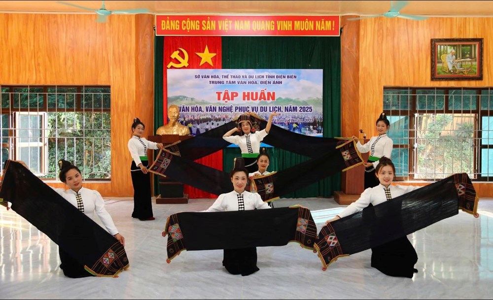 Phiêng Lơi phát huy lợi thế văn hoá truyền thống để phát triển du lịch - ảnh 4