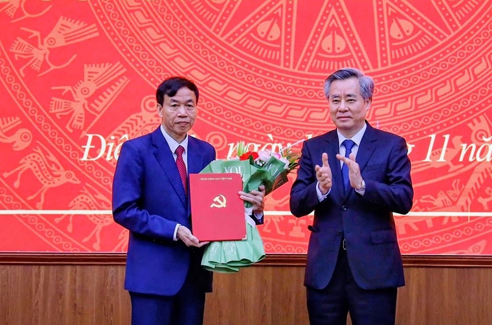 Chủ tịch UBND tỉnh Lai Châu Lê Văn Lương được điều động giữ chức Phó Bí thư Tỉnh ủy Điện Biên - ảnh 1