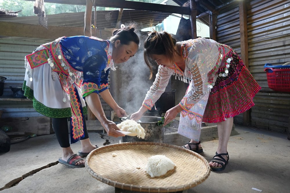 Lễ mừng cơm mới - nét đẹp văn hóa truyền thống dân tộc Mông ở Điện Biên - ảnh 5