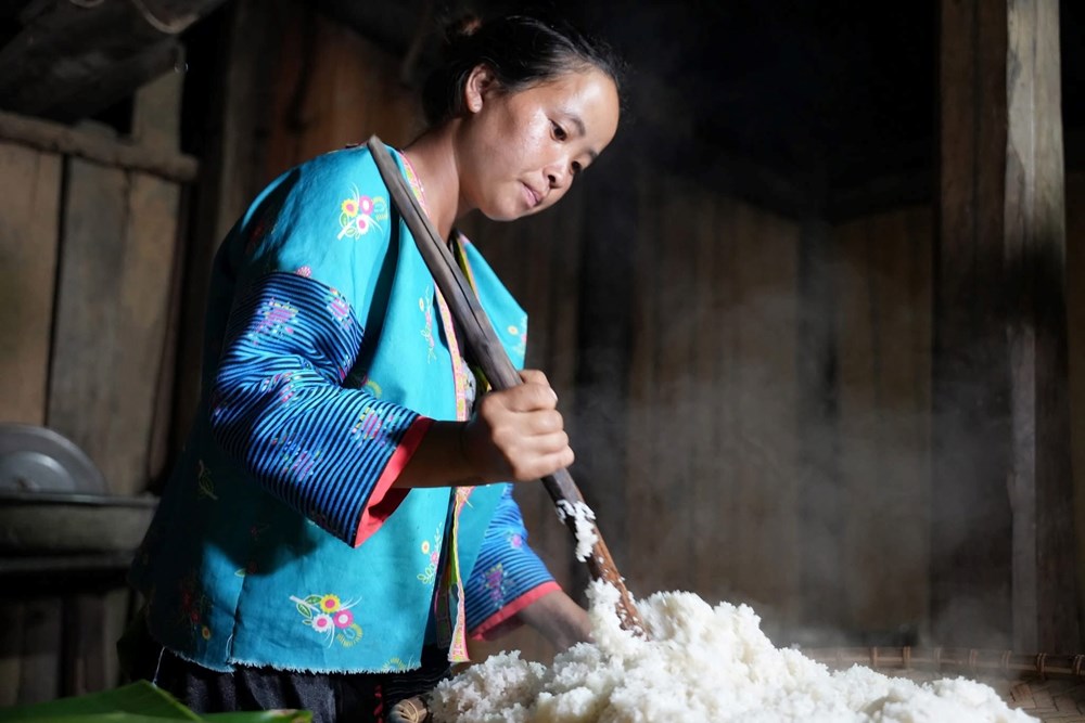 Lễ mừng cơm mới - nét đẹp văn hóa truyền thống dân tộc Mông ở Điện Biên - ảnh 4