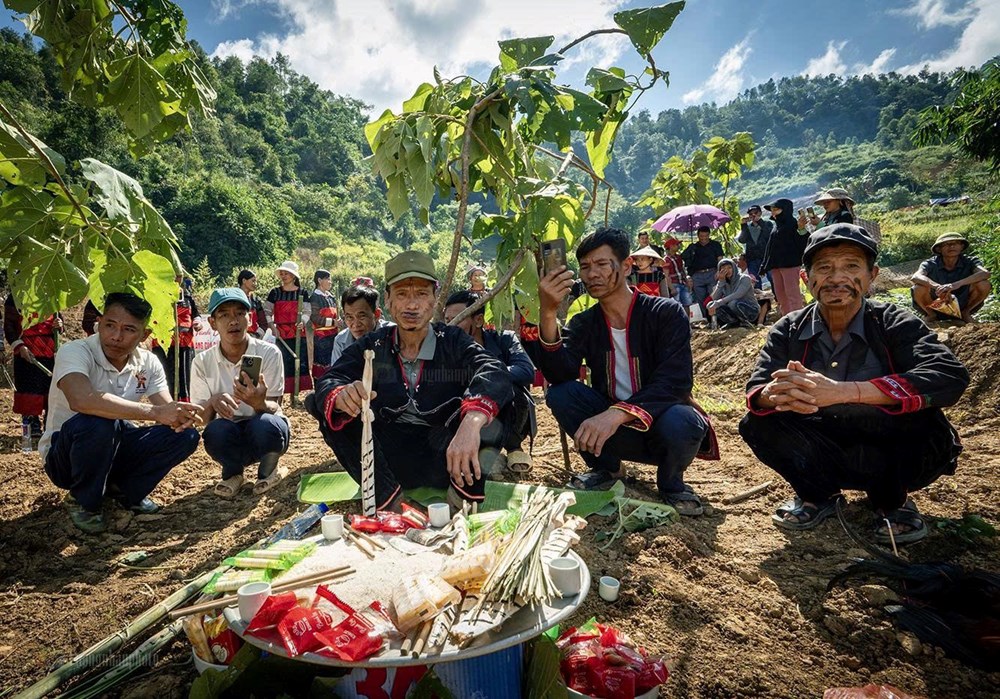 Lễ quét làng - nét văn hóa độc đáo của người Phù Lá ở Điện Biên - ảnh 3