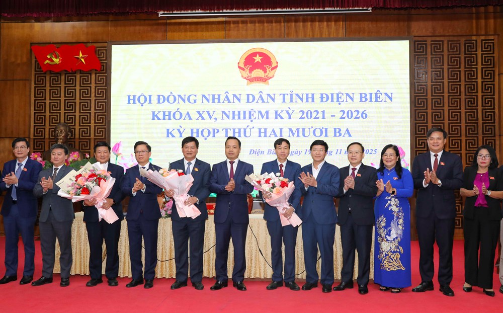 Kiện toàn các chức danh Chủ tịch HĐND, Chủ tịch UBND tỉnh Điện Biên - ảnh 1