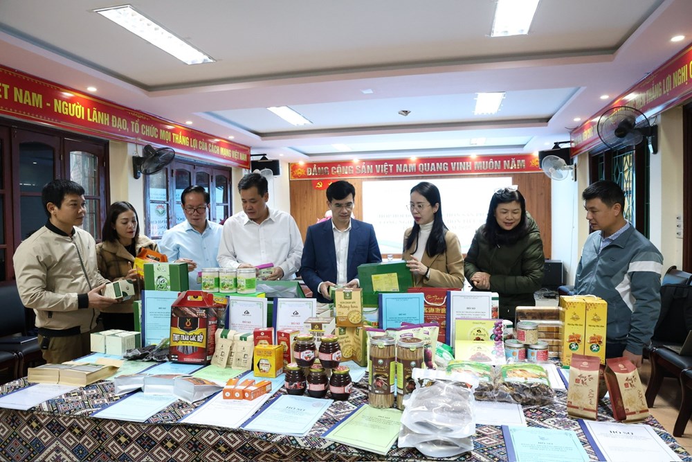 Đề nghị công nhận 30 sản phẩm công nghiệp nông thôn tiêu biểu tỉnh Sơn La năm 2025 - ảnh 1