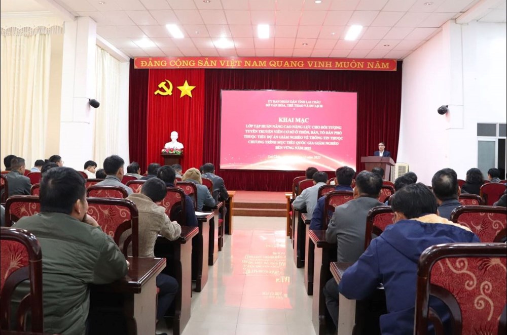 Lai Châu: Nâng cao năng lực tuyên truyền viên cơ sở về giảm nghèo bền vững - ảnh 1