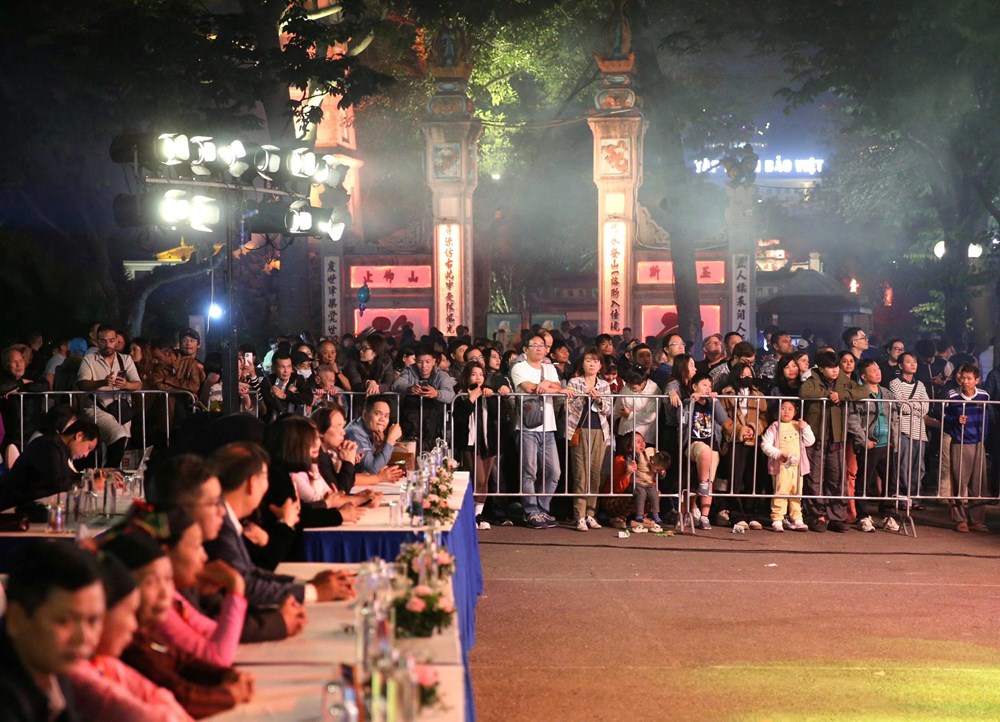 Lan tỏa bản sắc văn hóa dân tộc Mường đến du khách Thủ đô - ảnh 26