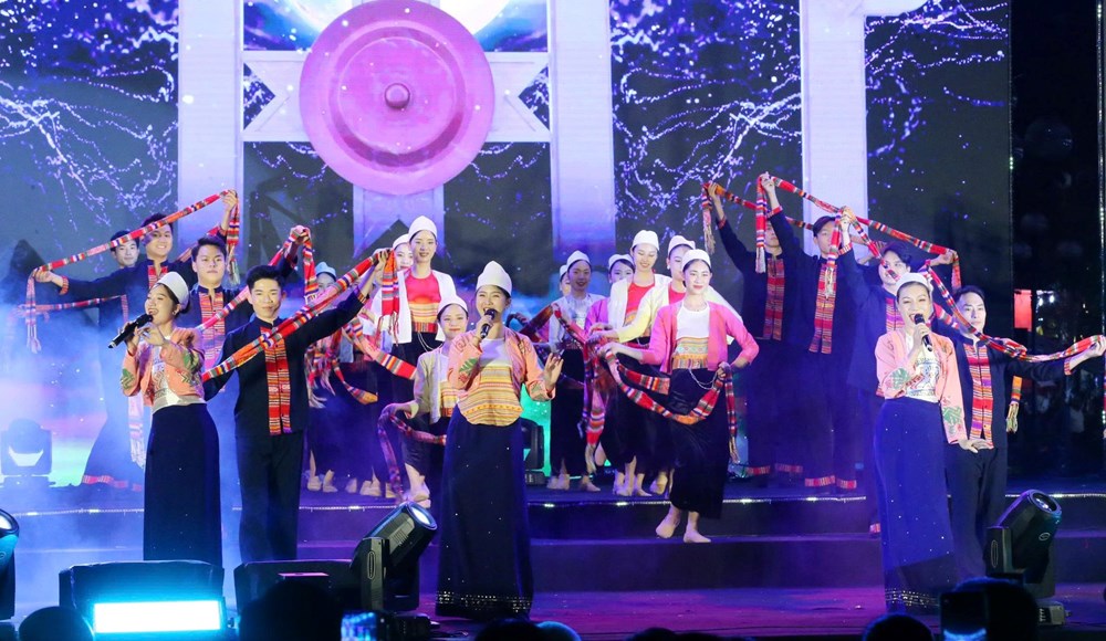 Lan tỏa bản sắc văn hóa dân tộc Mường đến du khách Thủ đô - ảnh 4