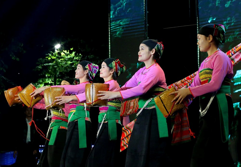 Lan tỏa bản sắc văn hóa dân tộc Mường đến du khách Thủ đô - ảnh 13