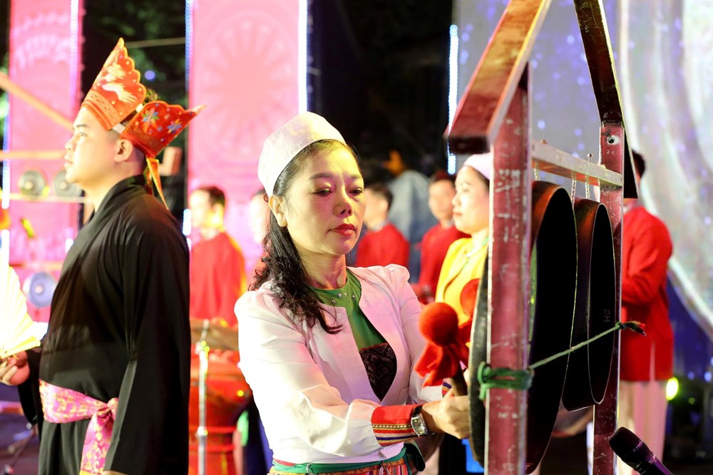 Lan tỏa bản sắc văn hóa dân tộc Mường đến du khách Thủ đô - ảnh 21