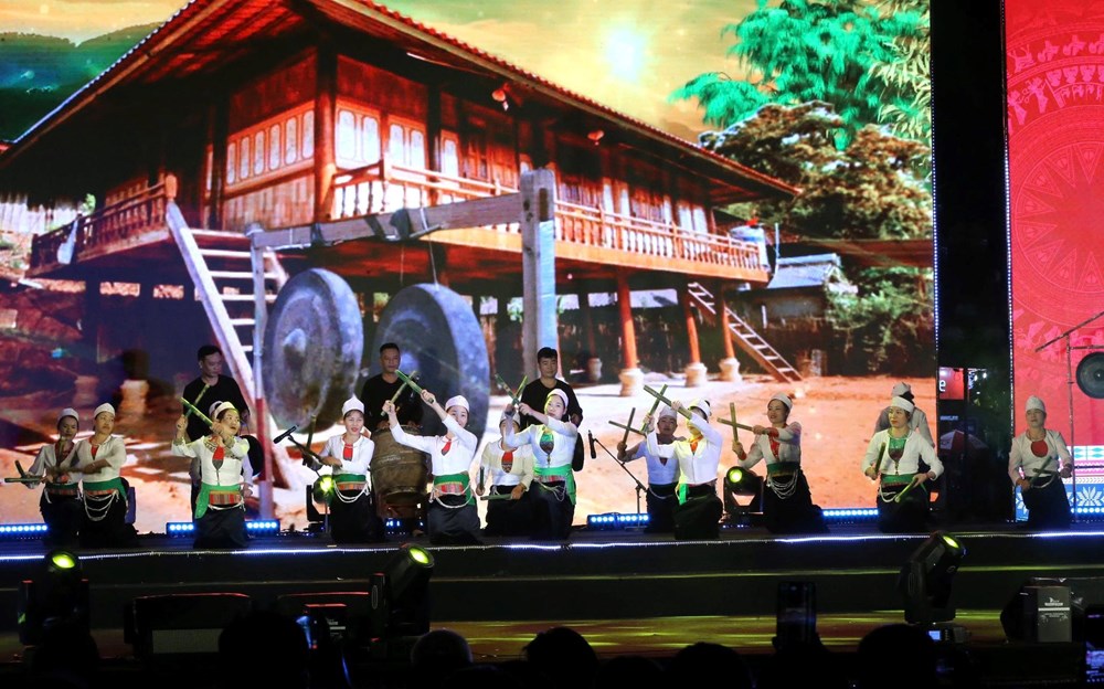 Lan tỏa bản sắc văn hóa dân tộc Mường đến du khách Thủ đô - ảnh 19