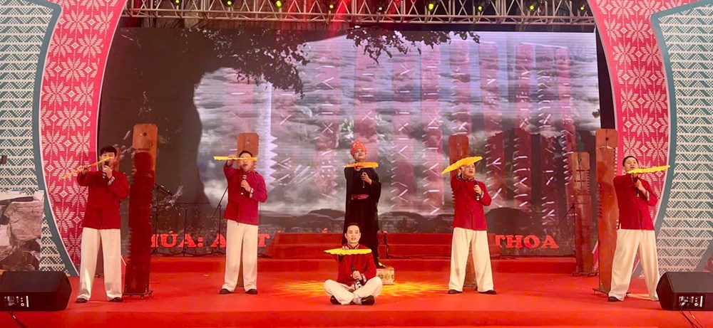 Phú Thọ tỏa sáng tại Ngày hội Văn hóa dân tộc Mường lần thứ II, 2025 - ảnh 2