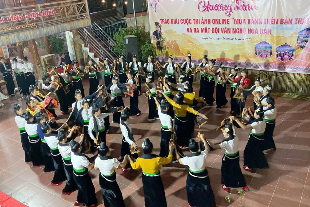 Đội văn nghệ “Hoa Ban”- góp phần lan tỏa bản sắc văn hóa dân tộc Thái - ảnh 4