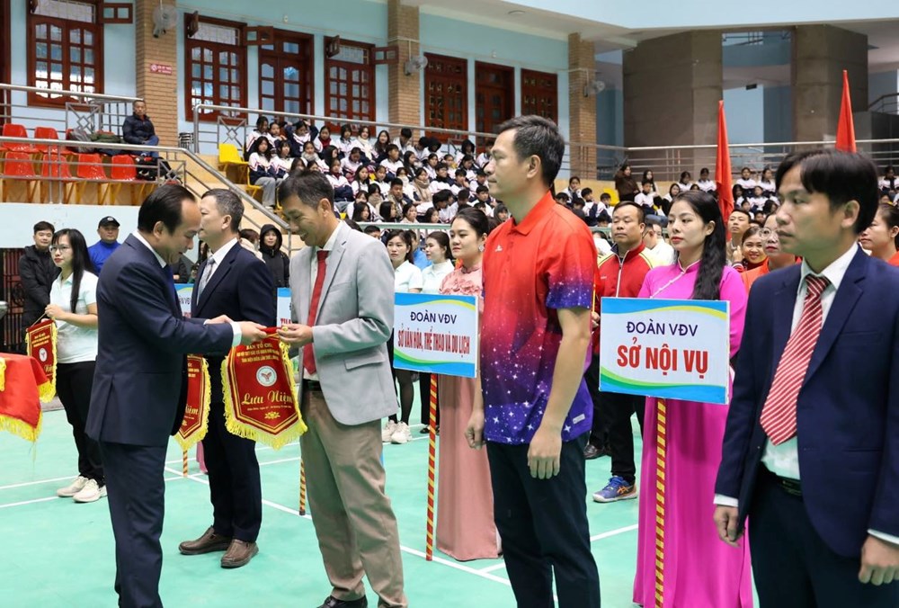 Hơn 700 HLV, VĐV tham gia Đại hội TDTT các cơ quan khối chính quyền tỉnh Điện Biên - ảnh 2