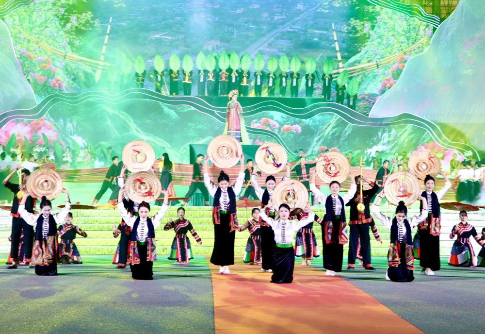 Quảng bá tiềm năng, thế mạnh và bản sắc văn hóa các dân tộc Lai Châu - ảnh 3