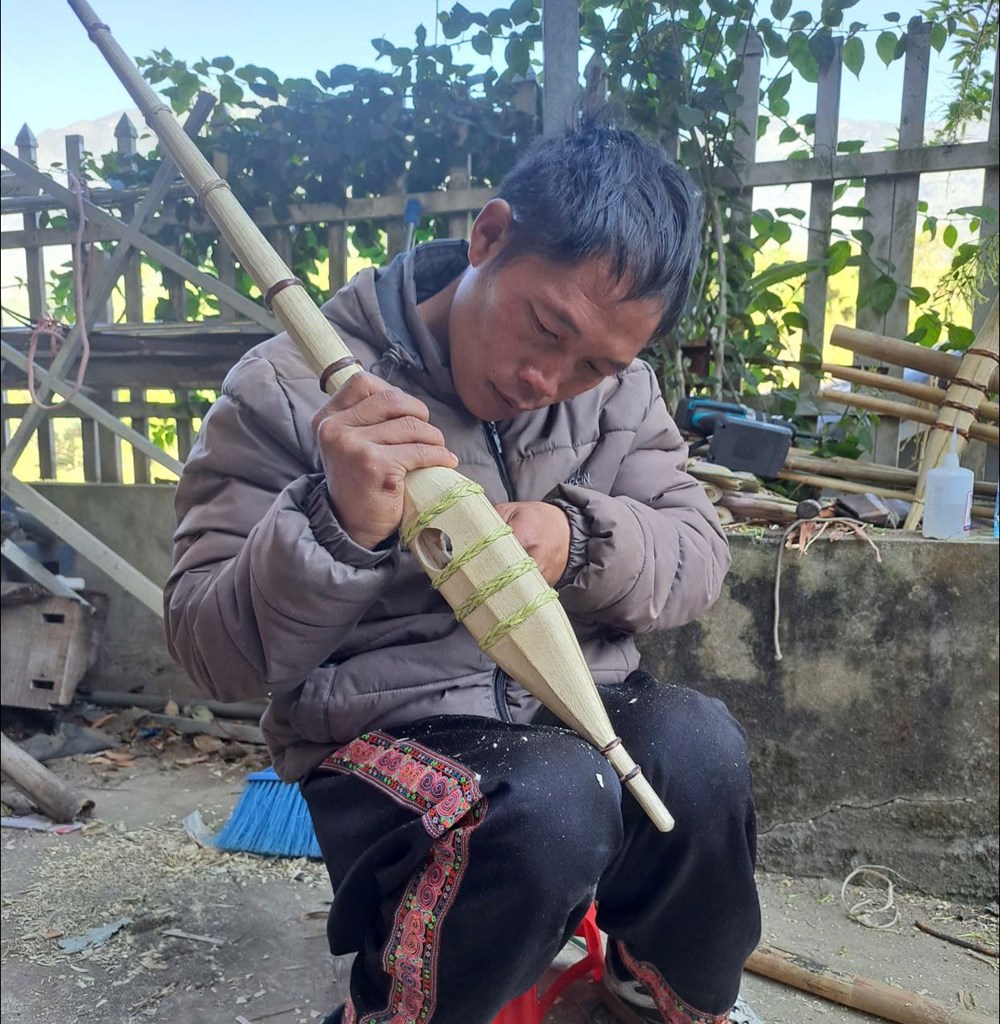 Để tiếng Khèn Mông ngân vang trên đỉnh Tà Xùa - ảnh 4