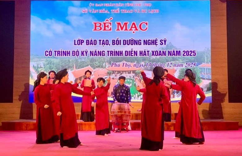 Phú Thọ: Bế mạc lớp bồi dưỡng kỹ năng thực hành, trình diễn hát Xoan - ảnh 4