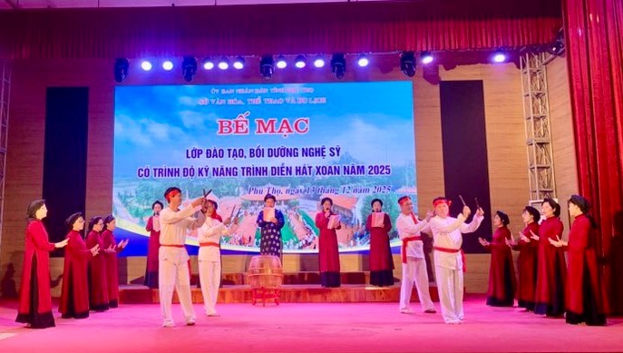 Phú Thọ: Bế mạc lớp bồi dưỡng kỹ năng thực hành, trình diễn hát Xoan - ảnh 1