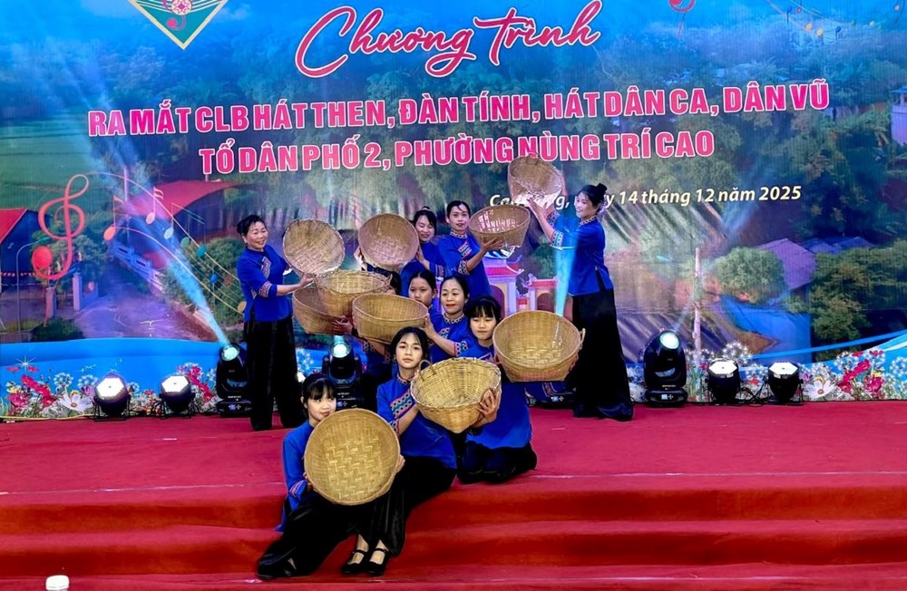 Ra mắt CLB hát Then, đàn Tính, hát dân ca, dân vũ phường Nùng Trí Cao - ảnh 4