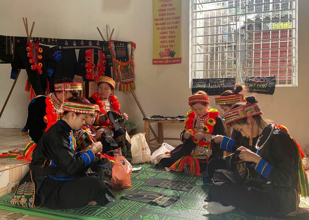 Khơi dậy các giá trị văn hóa truyền thống của người Dao đỏ ở Chợ Đồn - ảnh 4
