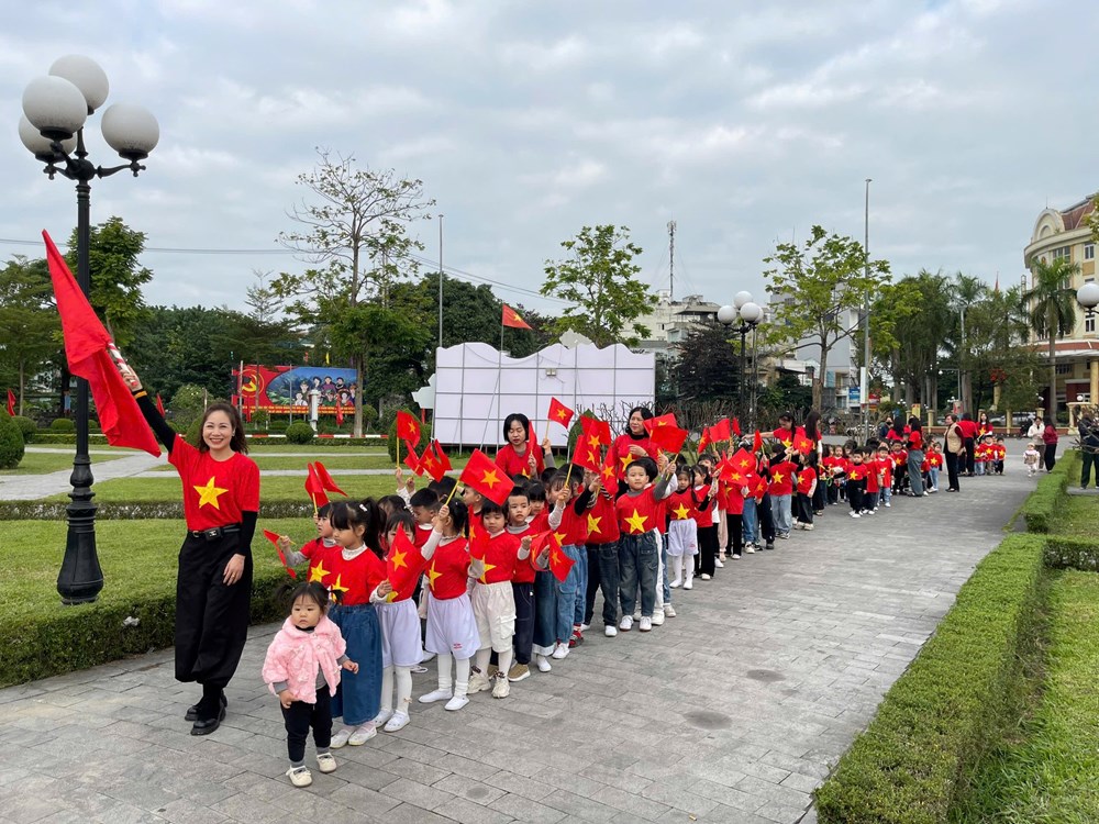 Tuyên Quang nâng cao chất lượng giáo dục mầm non tại đô thị và khu công nghiệp - ảnh 1