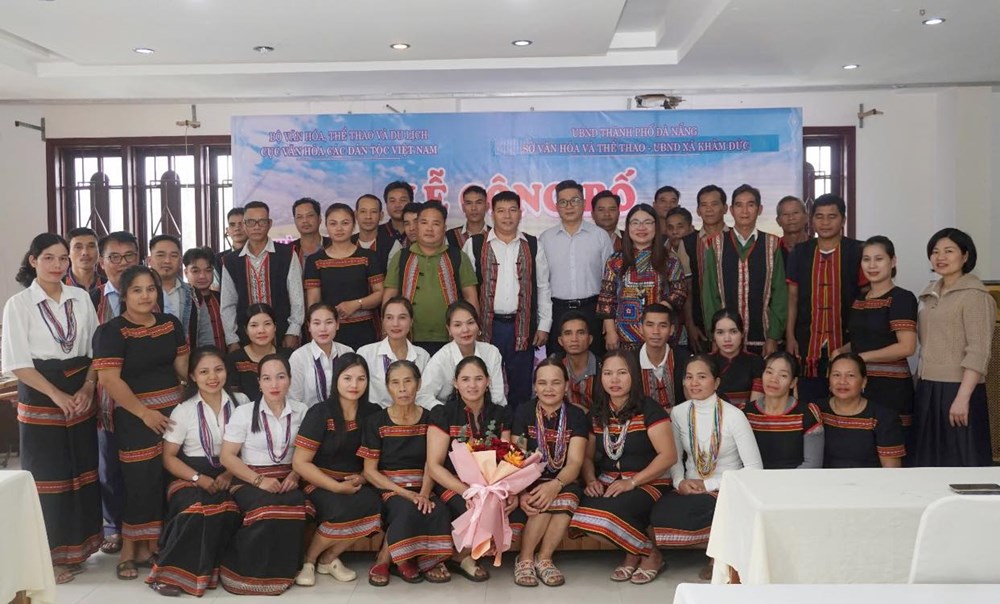 Người Giẻ Triêng ở Khâm Đức gìn giữ văn hóa truyền thống để phát triển du lịch - ảnh 1