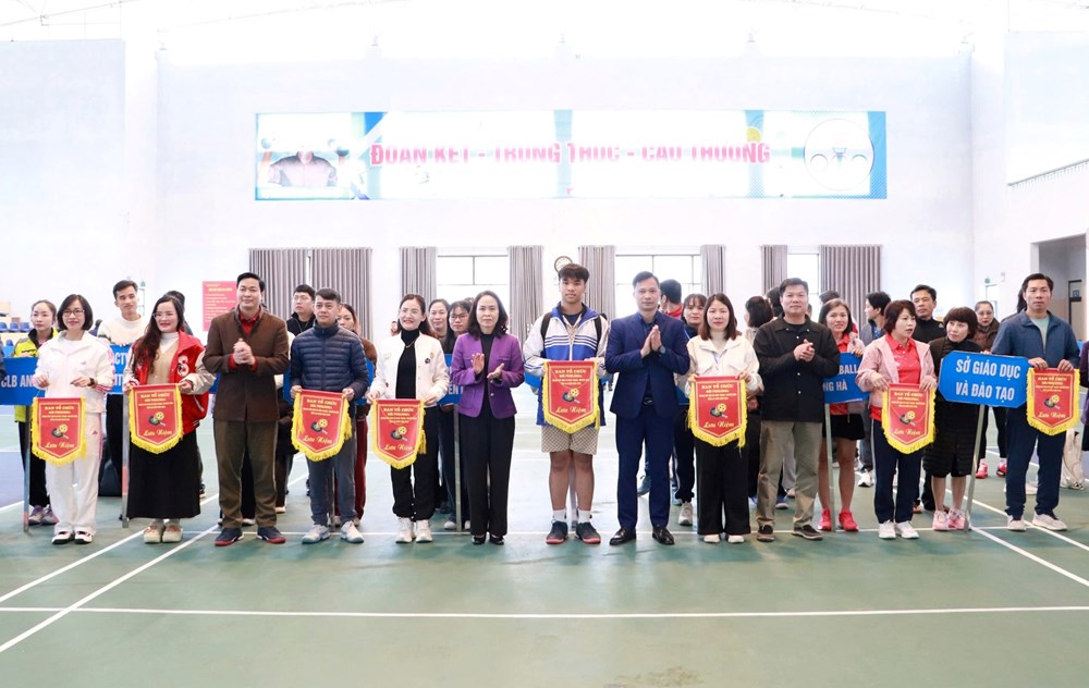 Gần 260 VĐV tham gia Giải Pickleball tranh cúp Báo và Phát thanh, Truyền hình Lai Châu  - ảnh 1