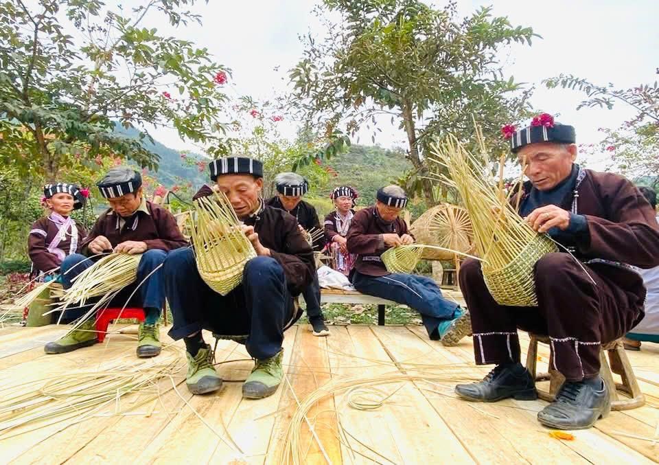 Về Khun Há trải nghiệm không gian văn hóa độc đáo dân tộc Lự - ảnh 4