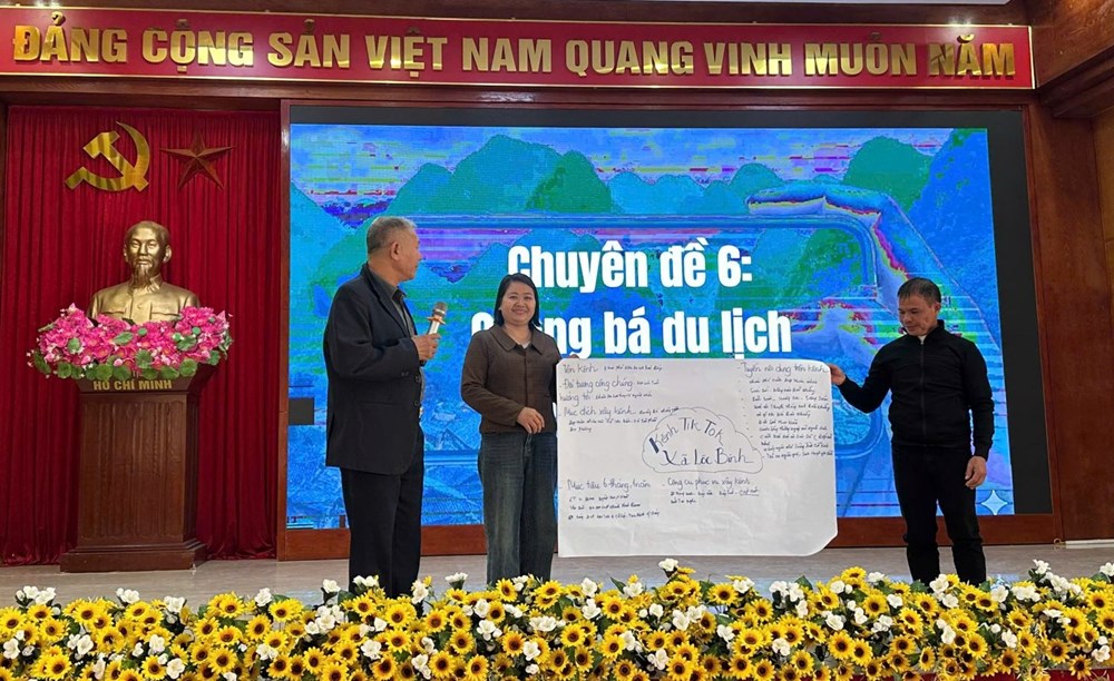 Tăng cường năng lực số trong phát triển du lịch vùng đồng bào DTTS - ảnh 1