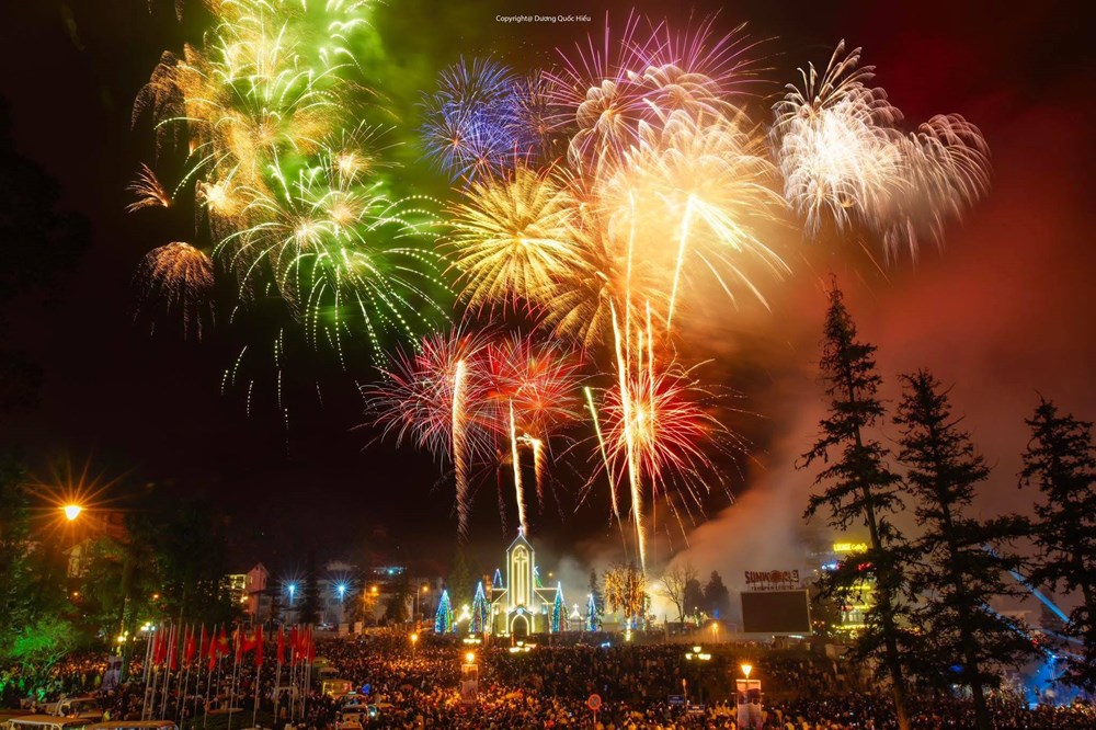 Du lịch Lào Cai đạt doanh thu 1500 tỷ đồng trong 4 ngày nghỉ lễ - ảnh 1