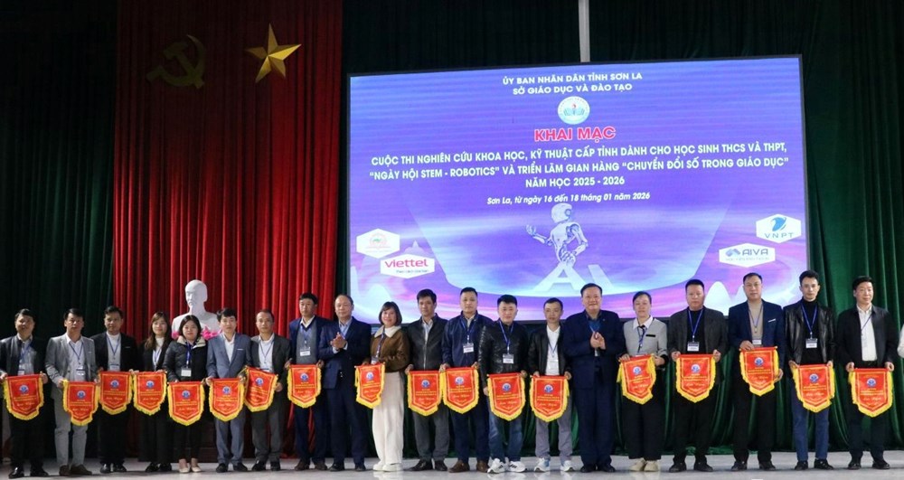 Sơn La thúc đẩy niềm đam mê sáng tạo khoa học cho học sinh trung học - ảnh 1