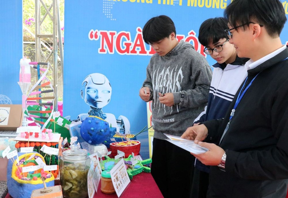 Sơn La thúc đẩy niềm đam mê sáng tạo khoa học cho học sinh trung học - ảnh 2