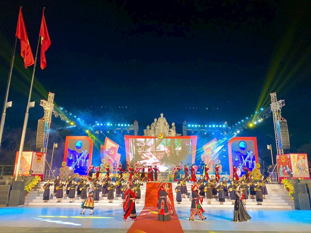 Đặc sắc chương trình nghệ thuật “Mùa Xuân dâng Đảng” - ảnh 5