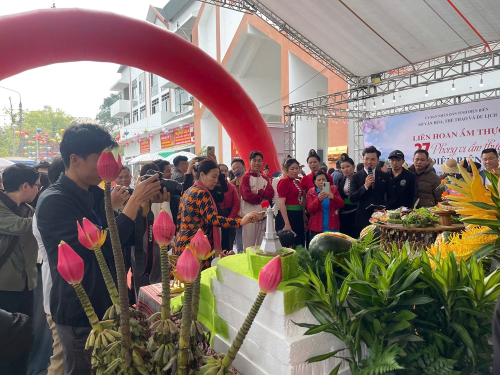 Tạo sức hút du lịch đầu Xuân từ “27 phong vị ẩm thực Điện Biên“ - ảnh 8