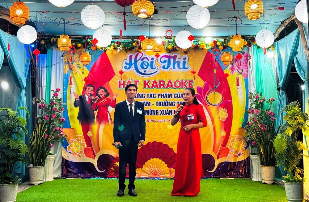 Người nặng lòng với nghệ thuật Đờn ca tài tử ở vùng đất An Minh - ảnh 2